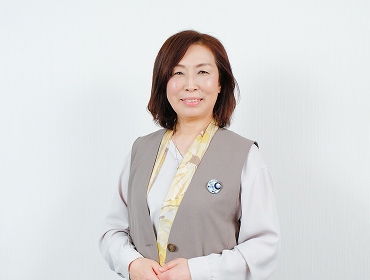 総務部 部長 林田 由美子 写真